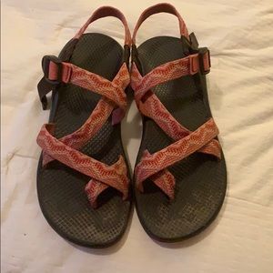 women’s chacos
